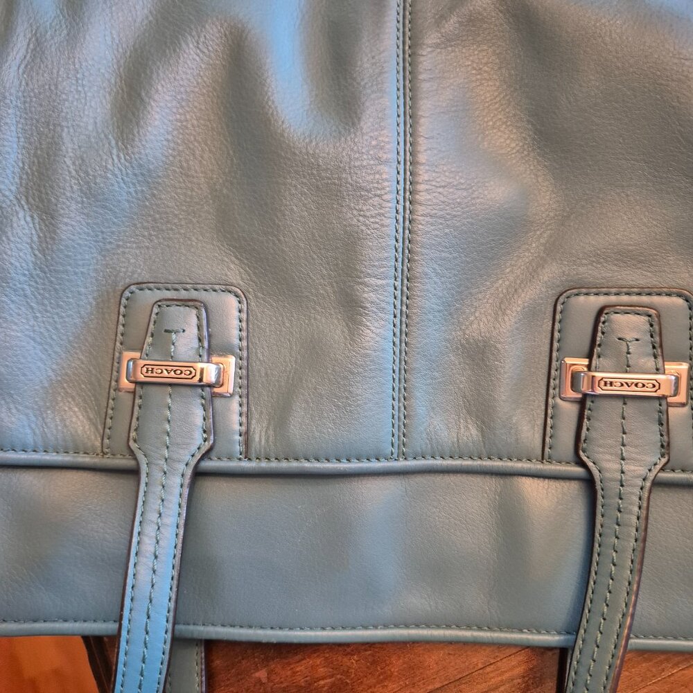 Handbag - Picture 3 of 5